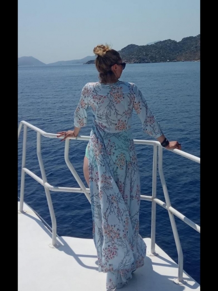 Olga (Pologne) / Réf. 9653 / Adhérente Agence Amélie