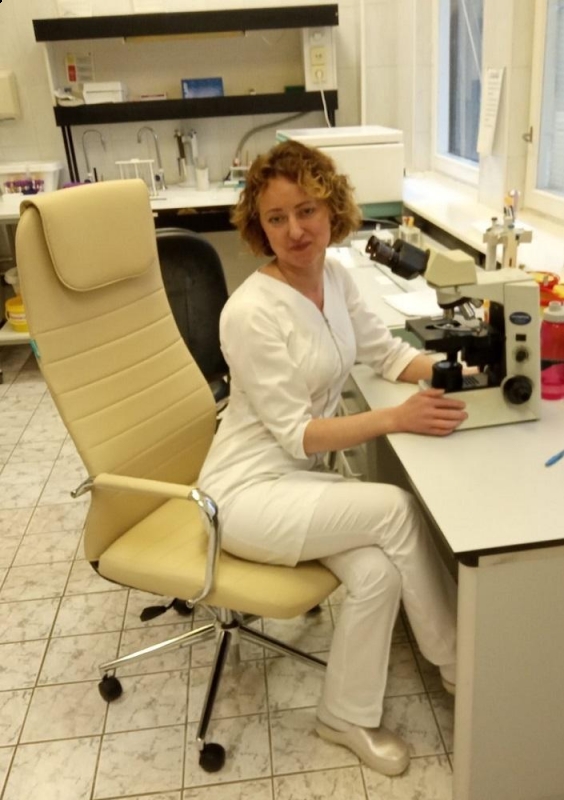 Photo de Olga (Pologne) / Réf. 9653 / Agence Amélie