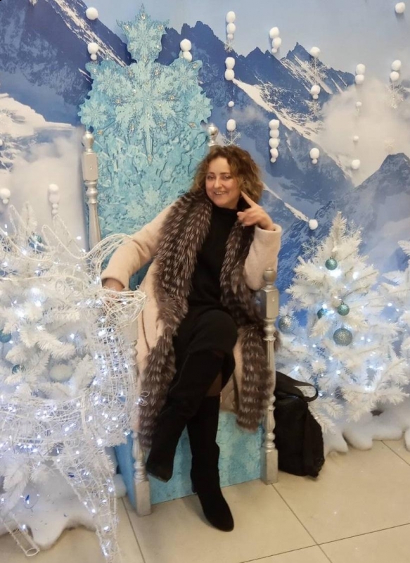 Photo de Olga (Pologne) / Réf. 9653 / Agence Amélie