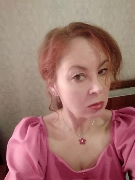 Anastassia / Réf. 9678 / Adhérente Agence Amélie