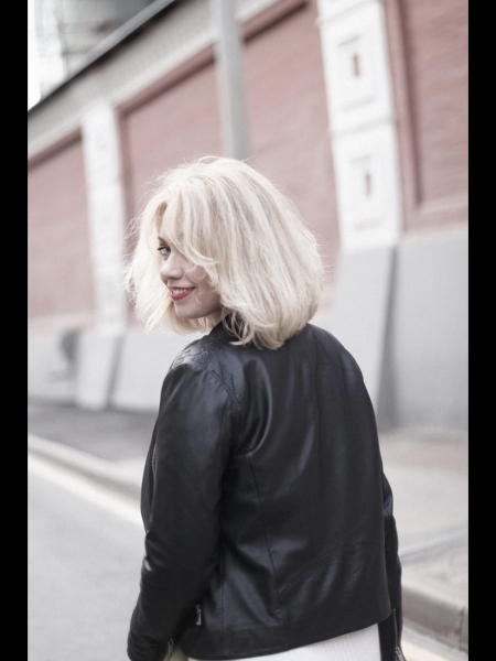 Olga (Paris) / Réf. 9756 / Adhérente Agence Amélie