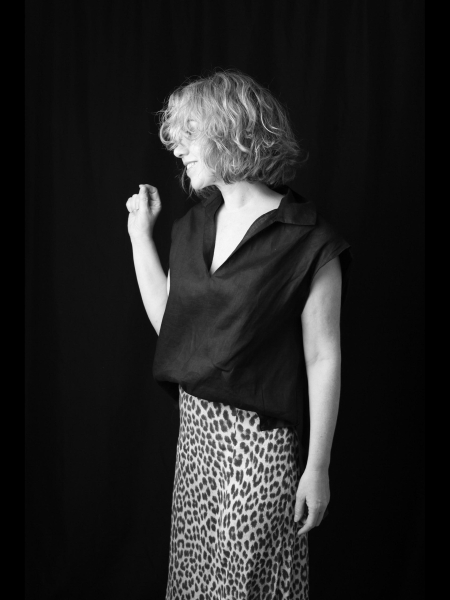 Olga (Paris) / Réf. 9756 / Adhérente Agence Amélie