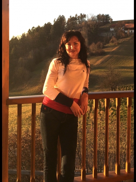 Marina (Autriche) / Réf. 9843 / Adhérente Agence Amélie