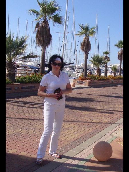 Marina (Autriche) / Réf. 9843 / Adhérente Agence Amélie