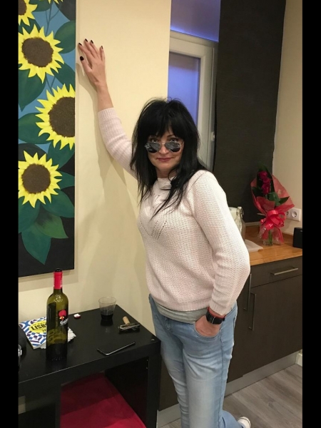 Marina (Autriche) / Réf. 9843 / Adhérente Agence Amélie