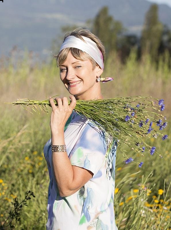 Photo de Svetlana (Genève) / Réf. 9910 / Agence Amélie