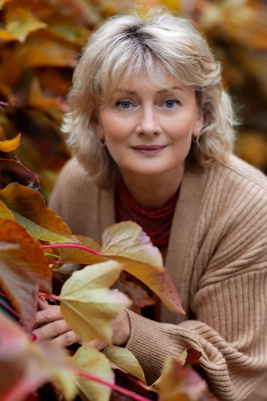 Photo de Svetlana (Genève) / Réf. 9910 / Agence Amélie