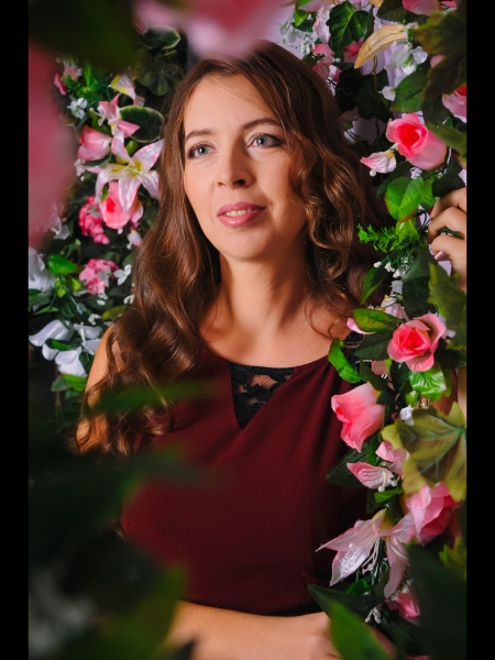 Nadezhda (souvent en Espagne) / Réf. 9917 / Adhérente Agence Amélie