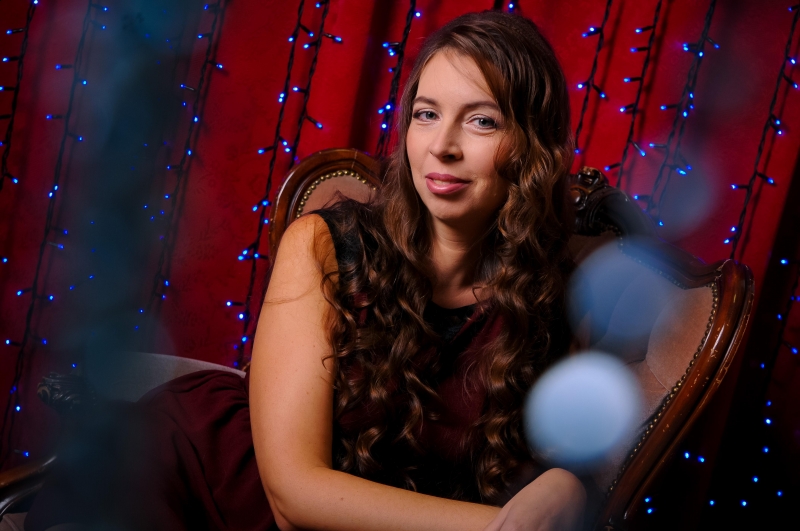 Photo de Nadezhda (souvent en Espagne) / Réf. 9917 / Agence Amélie