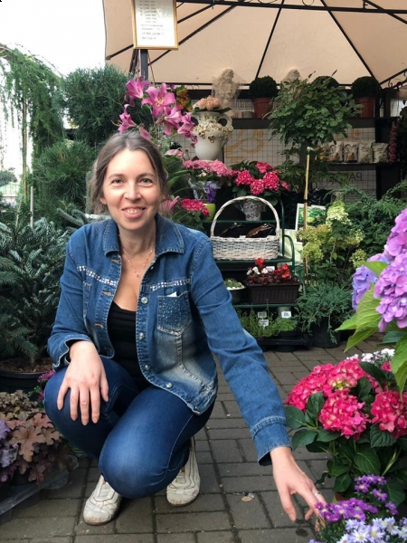 Nadezhda (souvent en Espagne) / Réf. 9917 / Adhérente Agence Amélie