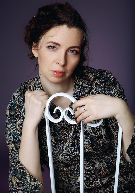 Photo de Nadezhda (souvent en Espagne) / Réf. 9917 / Agence Amélie