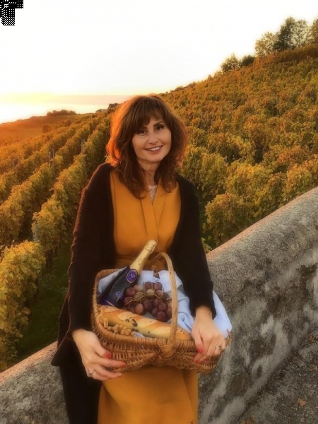 Tatiana (Genève) / Réf. 9982 / Adhérente Agence Amélie