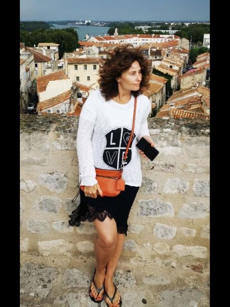 Tatiana (Genève) / Réf. 9982 / Adhérente Agence Amélie