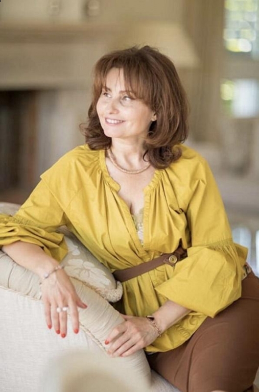 Photo de Tatiana (Genève) / Réf. 9982 / Agence Amélie