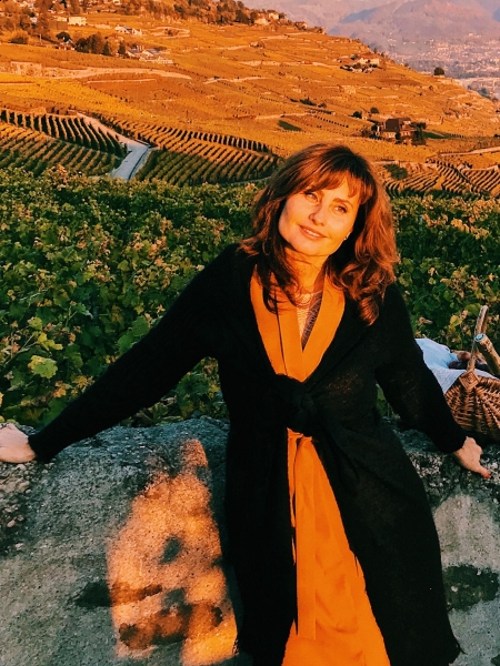 Tatiana (Genève) / Réf. 9982 / Adhérente Agence Amélie