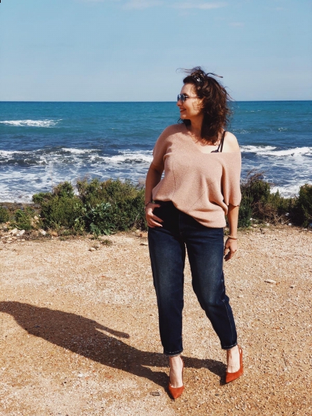 Tatiana (Genève) / Réf. 9982 / Adhérente Agence Amélie