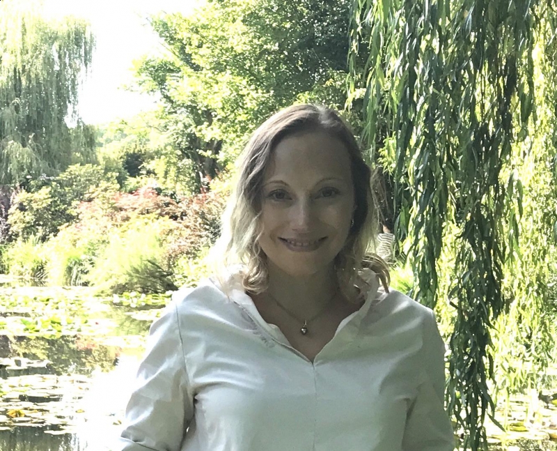 Photo de Elena (Paris) / Réf. 91018 / Agence Amélie