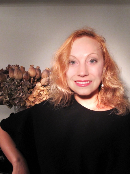 Elena (Paris) / Réf. 91018 / Adhérente Agence Amélie