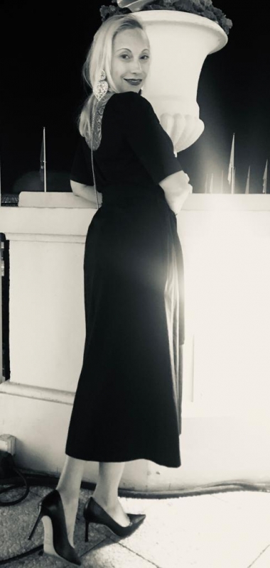 Photo de Elena (Paris) / Réf. 91018 / Agence Amélie